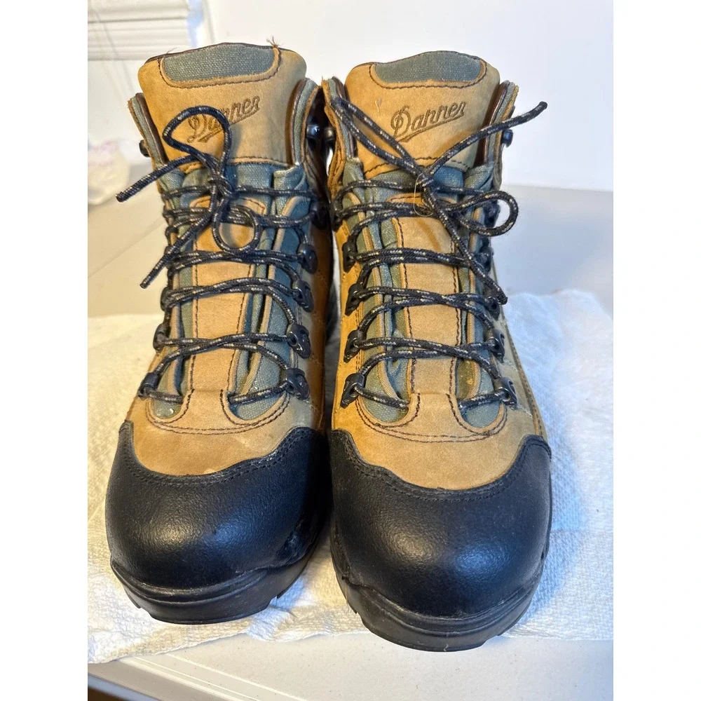 Danner 453 5.5 Dark Tan Gore-Tex Hiking Boots Mens 11 D 45364 TFX Waterproof